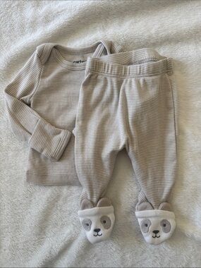 Carter's PREMIE Neutral Striped Baby Footed Set with Bear Accents